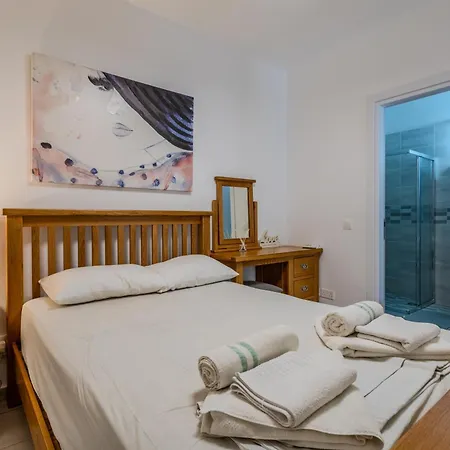 H&o Limnaria Elegance Pool View *