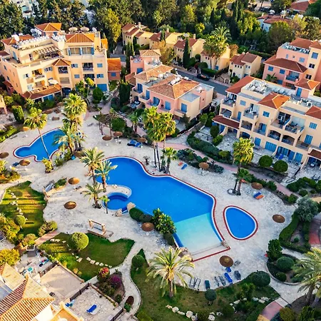 H&o Limnaria Elegance Pool View Appartement