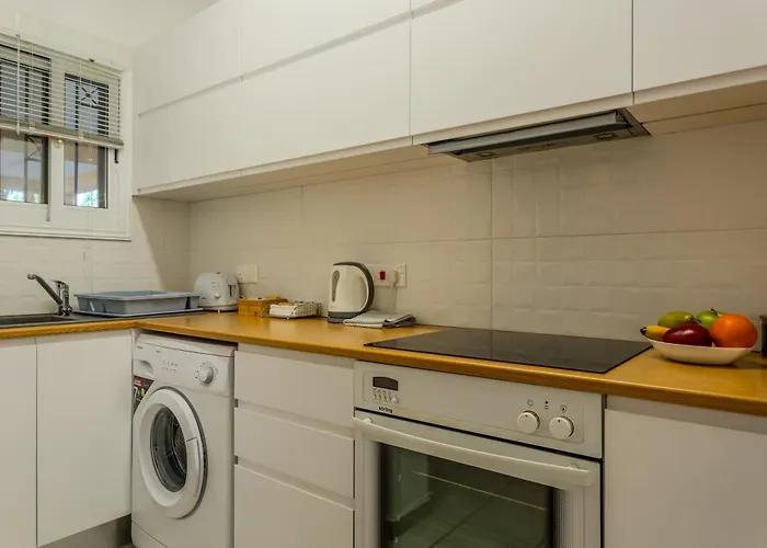 H&o Limnaria Elegance Pool View