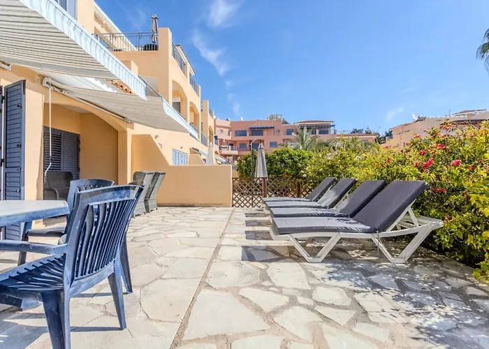 Apartment H&o Limnaria Elegance Pool View Paphos