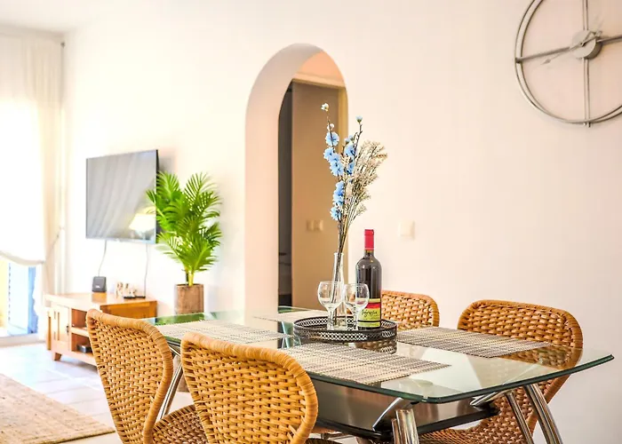 H&o Limnaria Elegance Pool View Lejlighed Paphos