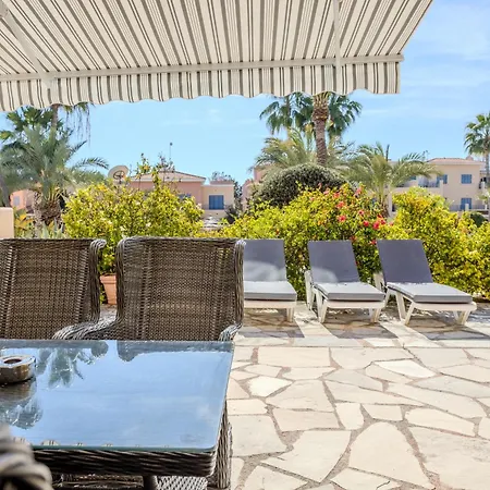 H&o Limnaria Elegance Pool View Pafos