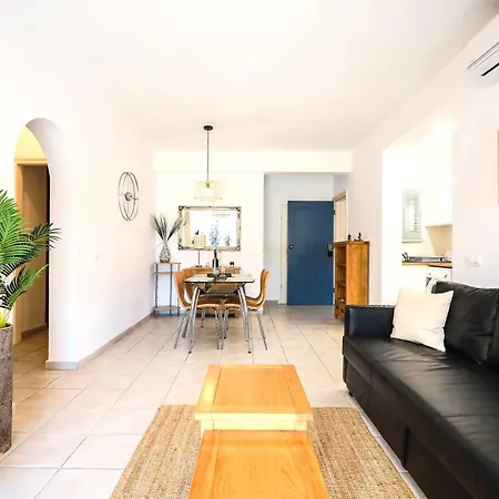 H&o Limnaria Elegance Pool View Apartment